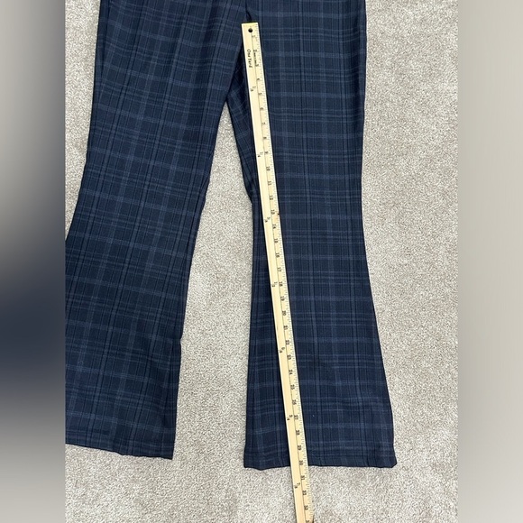Rebecca Vallance - Lori pant in Navy Check - size 8 - EUC - bootcut/flare leg - Picture 9 of 16